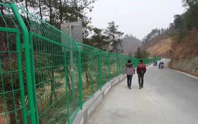 風(fēng)景區(qū)與公園景觀工程圍網(wǎng)設(shè)計(jì)標(biāo)準(zhǔn)與管理策略